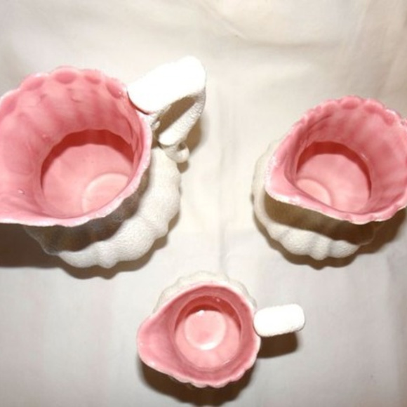 3 Small Decorative Pitchers Pink/White - Picture 5 of 11
